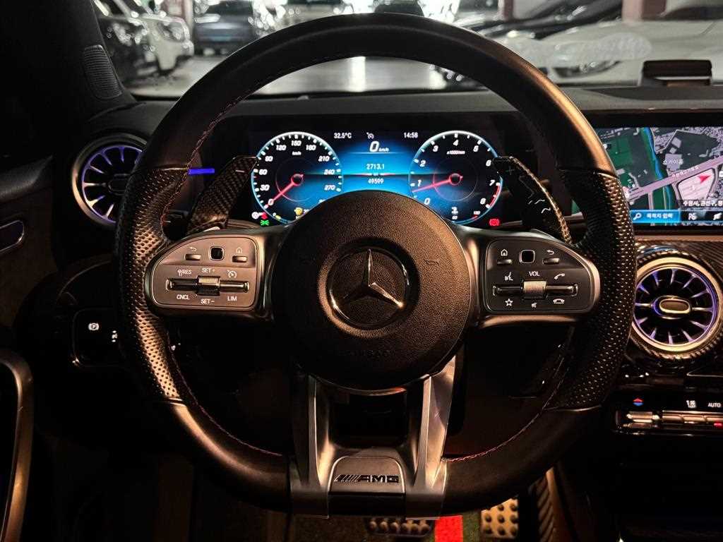 Mercedes-Benz A-Class — photo 10