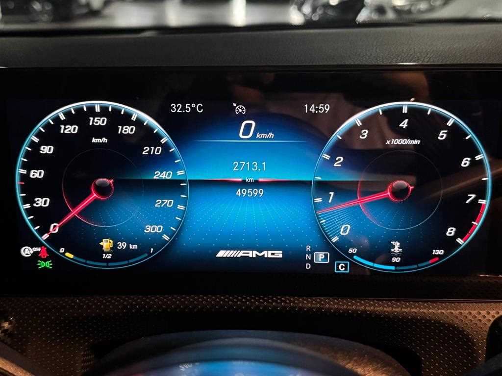 Mercedes-Benz A-Class — photo 11