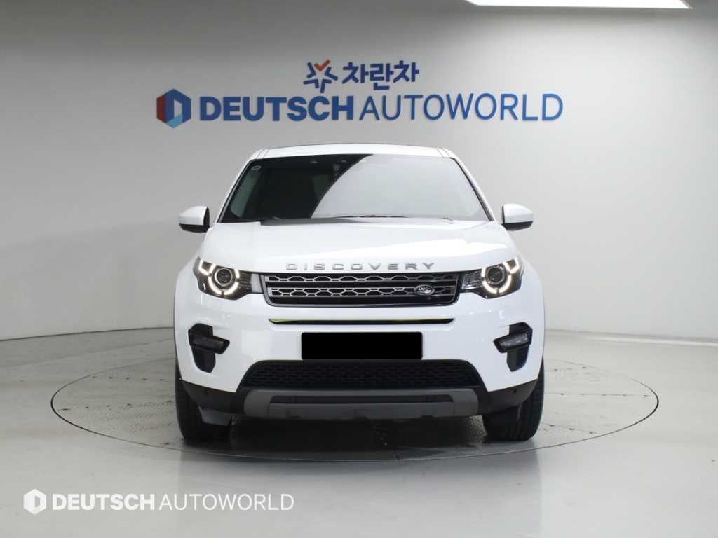 Land Rover Discovery Sport — photo 03