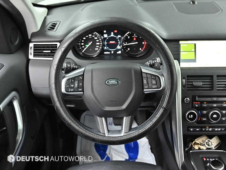 Land Rover Discovery Sport — photo 13