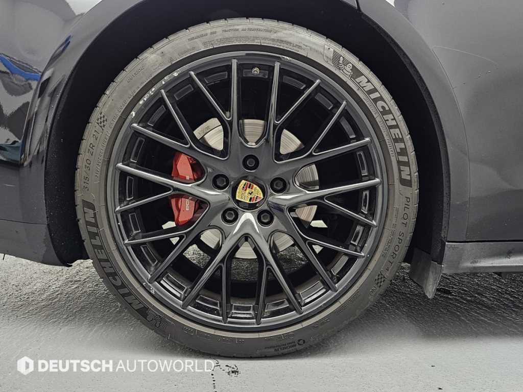 Porsche Panamera — photo 05