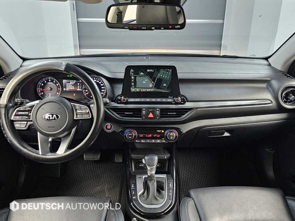 Kia K3 — photo 07