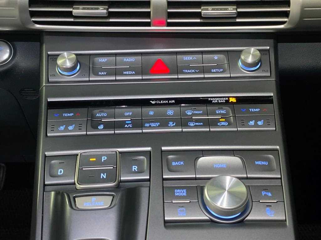 Hyundai Nexo — photo 11