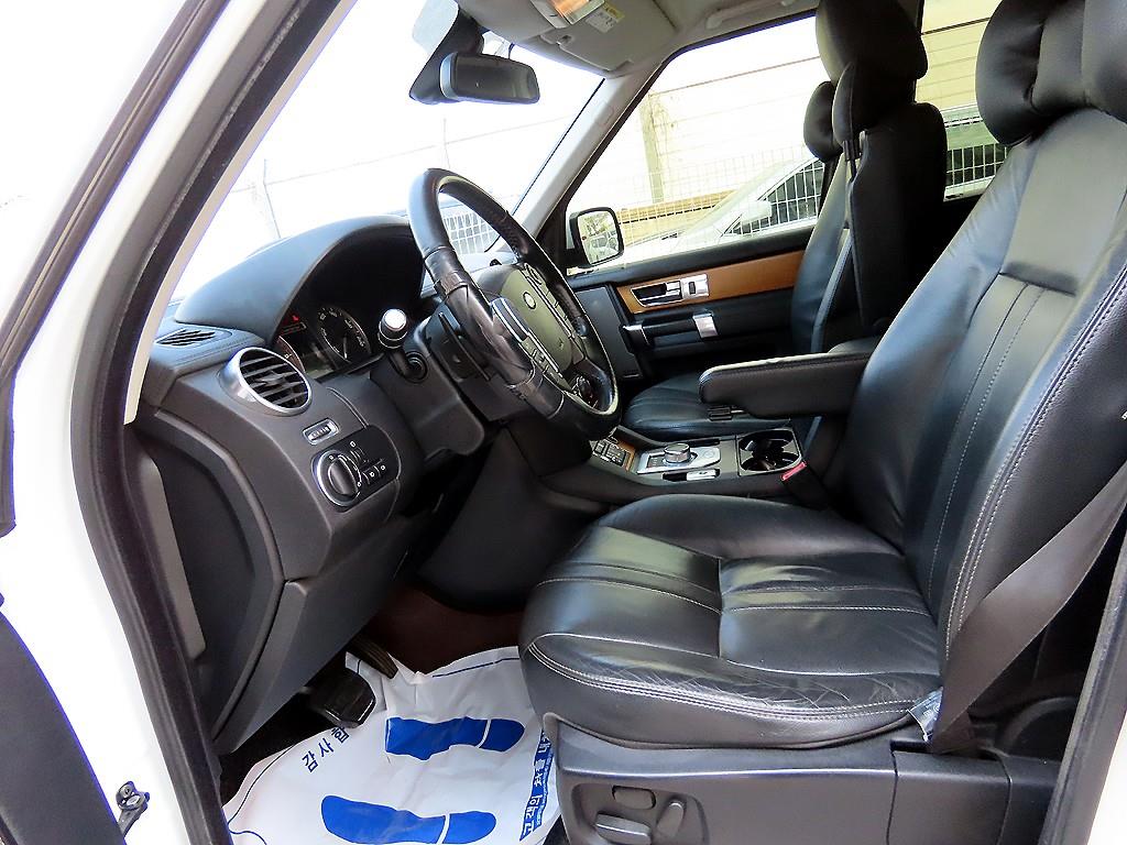Land Rover Discovery — photo 05