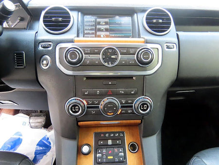 Land Rover Discovery — photo 12