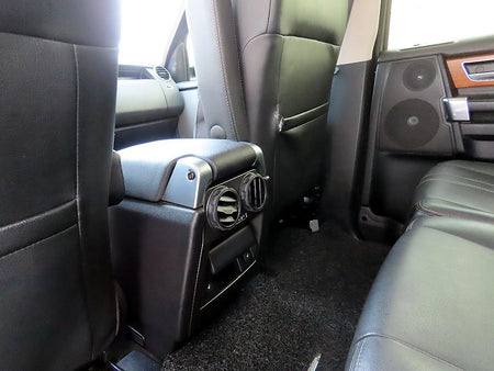Land Rover Discovery — photo 16