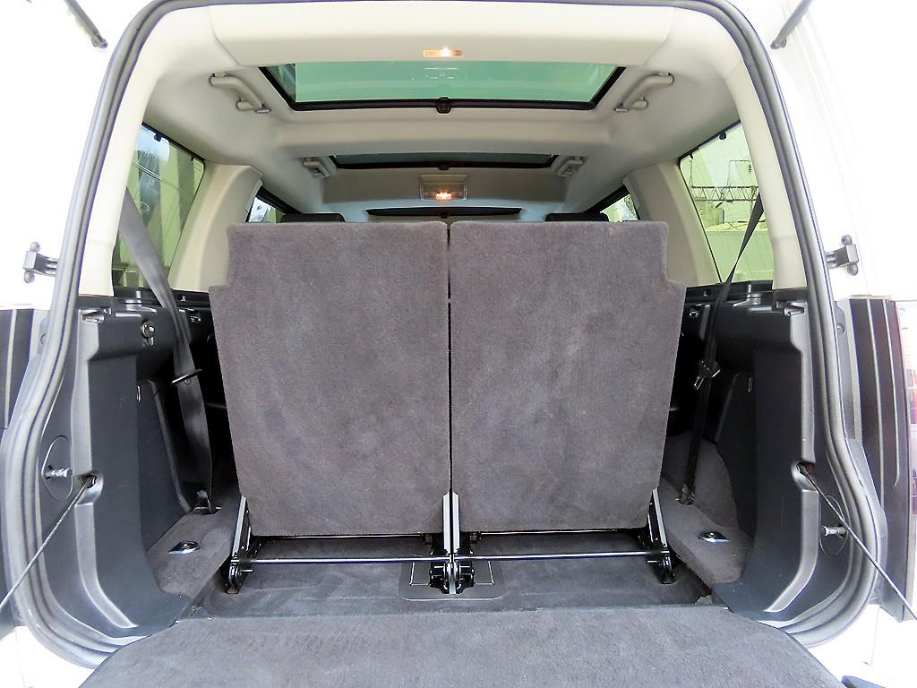 Land Rover Discovery — photo 18