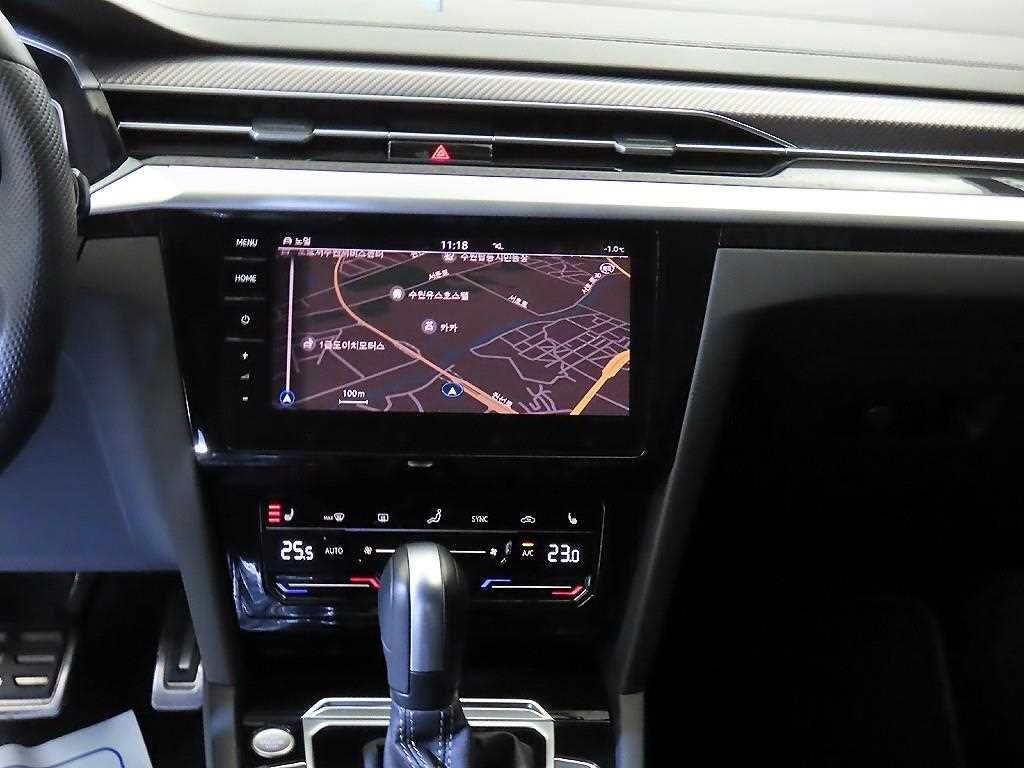 Volkswagen Arteon — photo 11