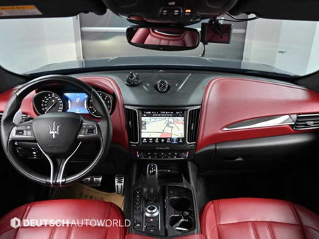 Maserati Levante — photo 08