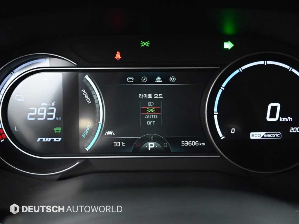 Kia Niro — photo 08