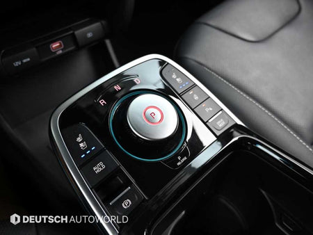 Kia Niro — photo 09