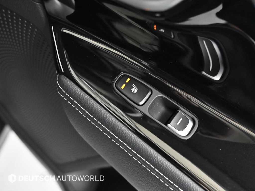 Kia Niro — photo 16