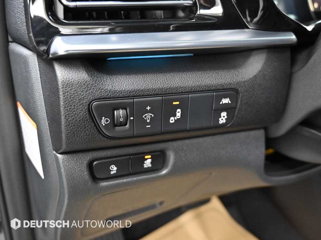Kia Niro — photo 17