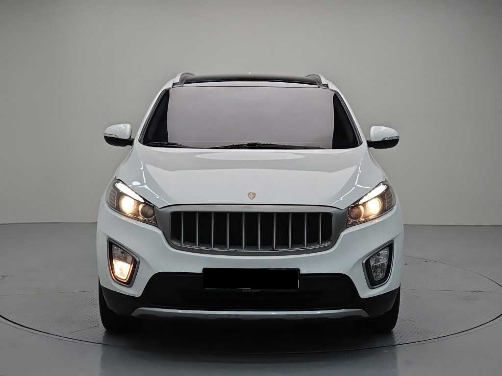 Kia Sorento — photo 02