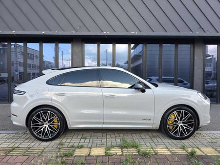 Porsche Cayenne — photo 03
