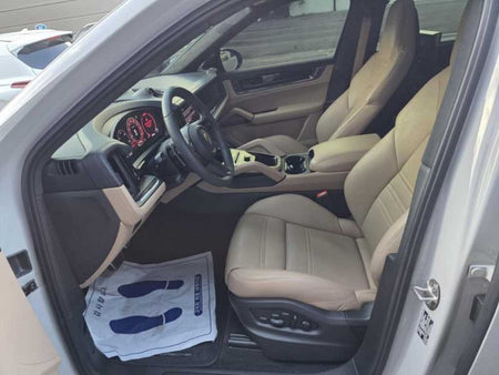 Porsche Cayenne — photo 06