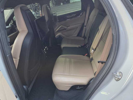 Porsche Cayenne — photo 07