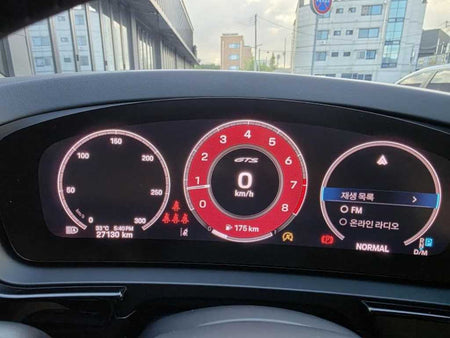 Porsche Cayenne — photo 10