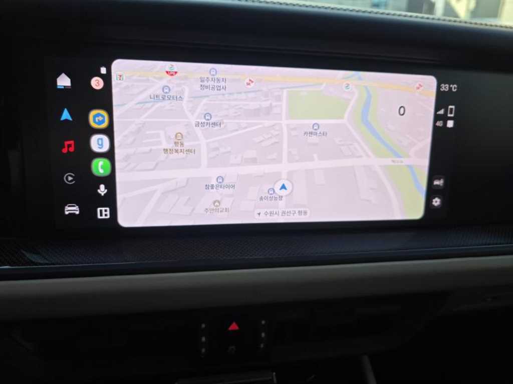 Porsche Cayenne — photo 12