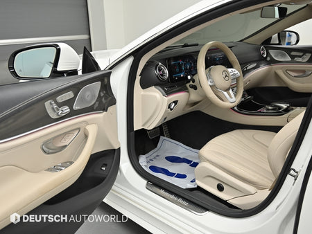Mercedes-Benz CLS-Class — photo 11