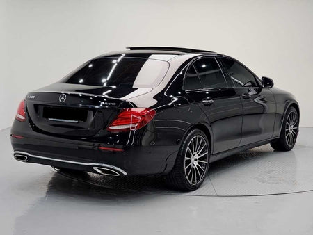Mercedes-Benz E-Class — photo 04