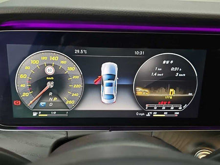 Mercedes-Benz E-Class — photo 06
