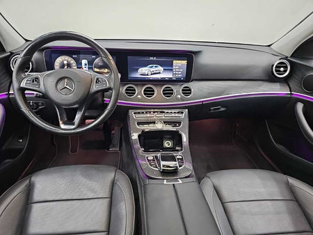 Mercedes-Benz E-Class — photo 07