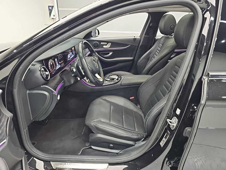 Mercedes-Benz E-Class — photo 11