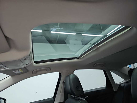 Volkswagen Jetta — photo 14