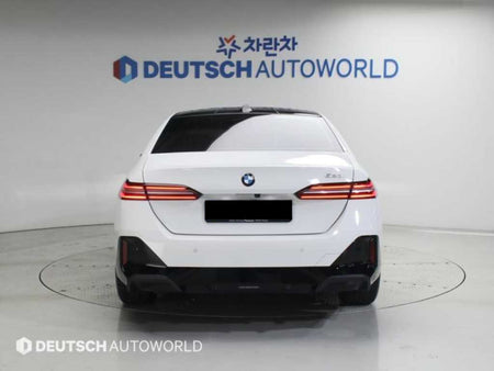 BMW 5-Series — photo 04