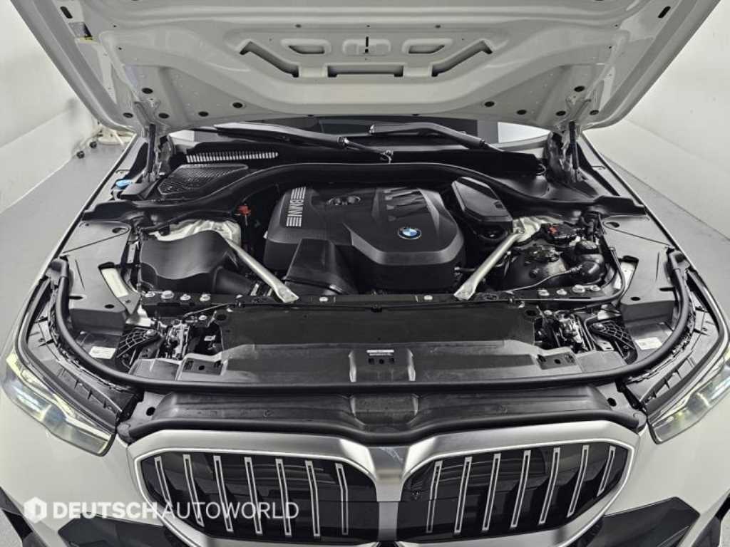 BMW 5-Series — photo 06
