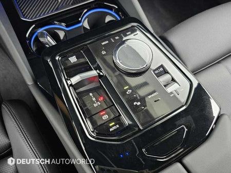 BMW 5-Series — photo 09