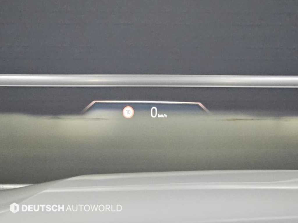 BMW 5-Series — photo 17
