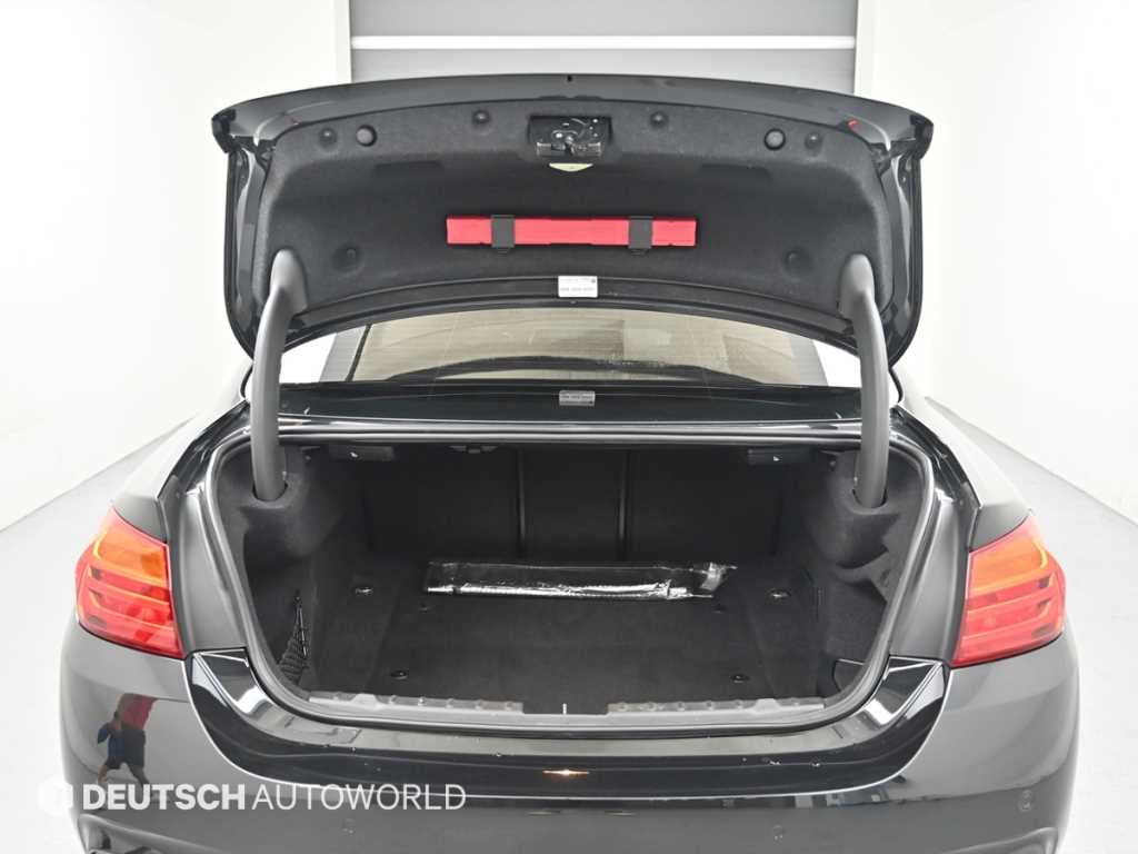 BMW 4-Series — photo 19