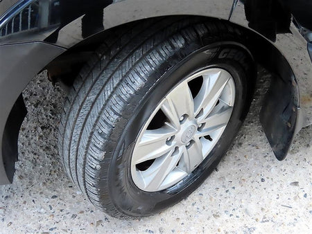 Hyundai Solati — photo 17