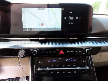 Kia Carnival — photo 11