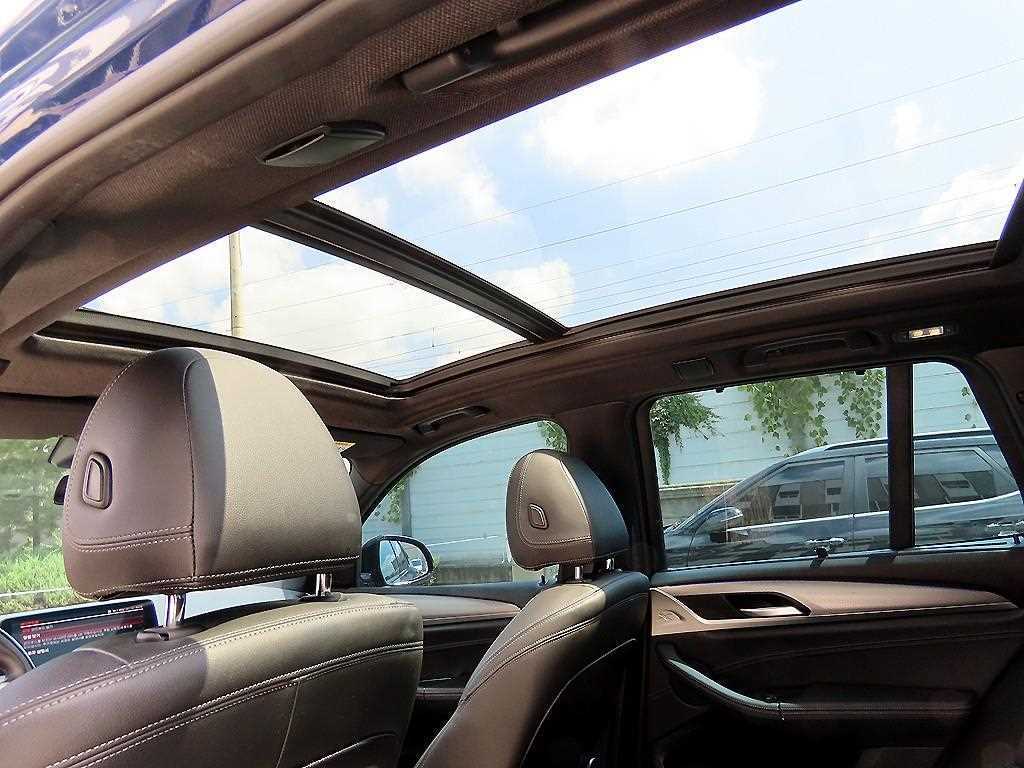 BMW X3 — photo 16