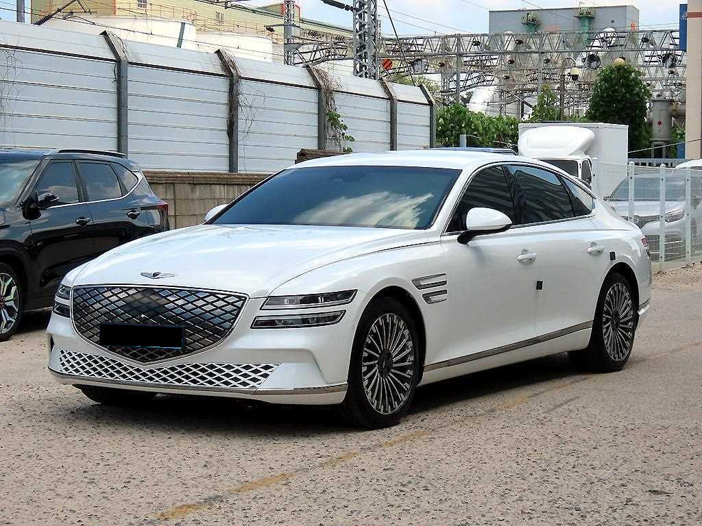 Genesis G80 — photo 02