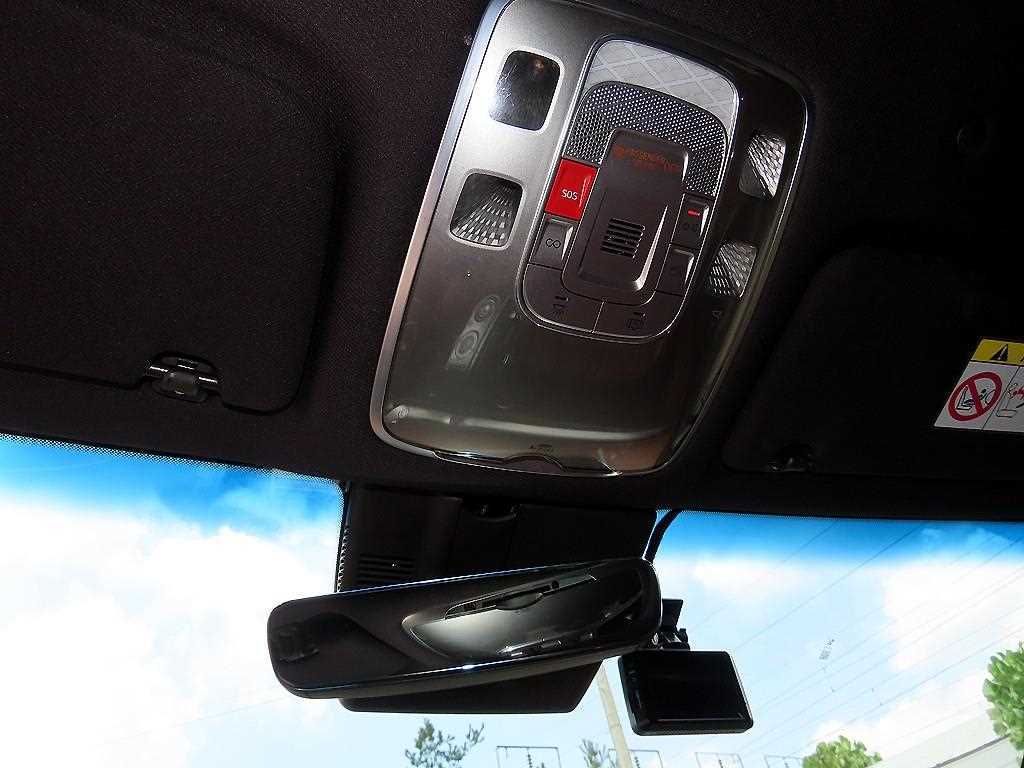 Genesis G80 — photo 16