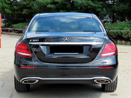 Mercedes-Benz E-Class — photo 04
