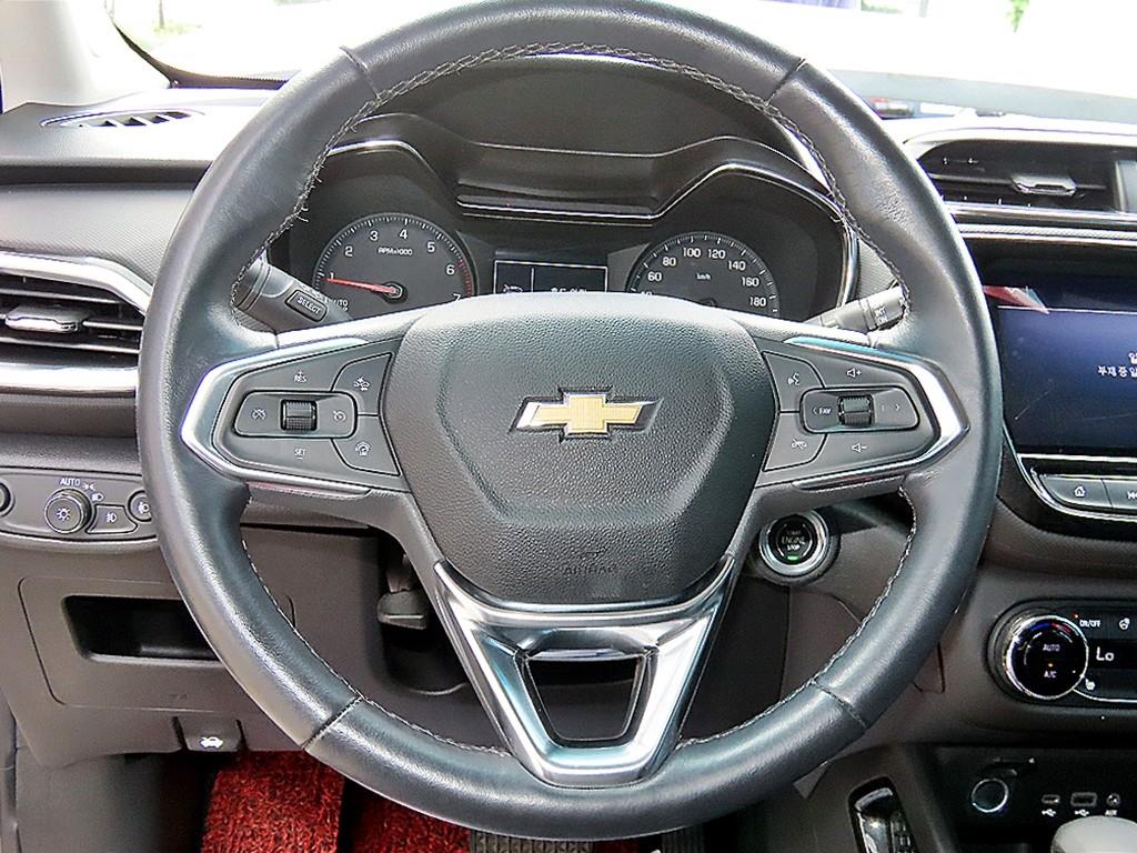 CHEVROLET Trailblazer — photo 08