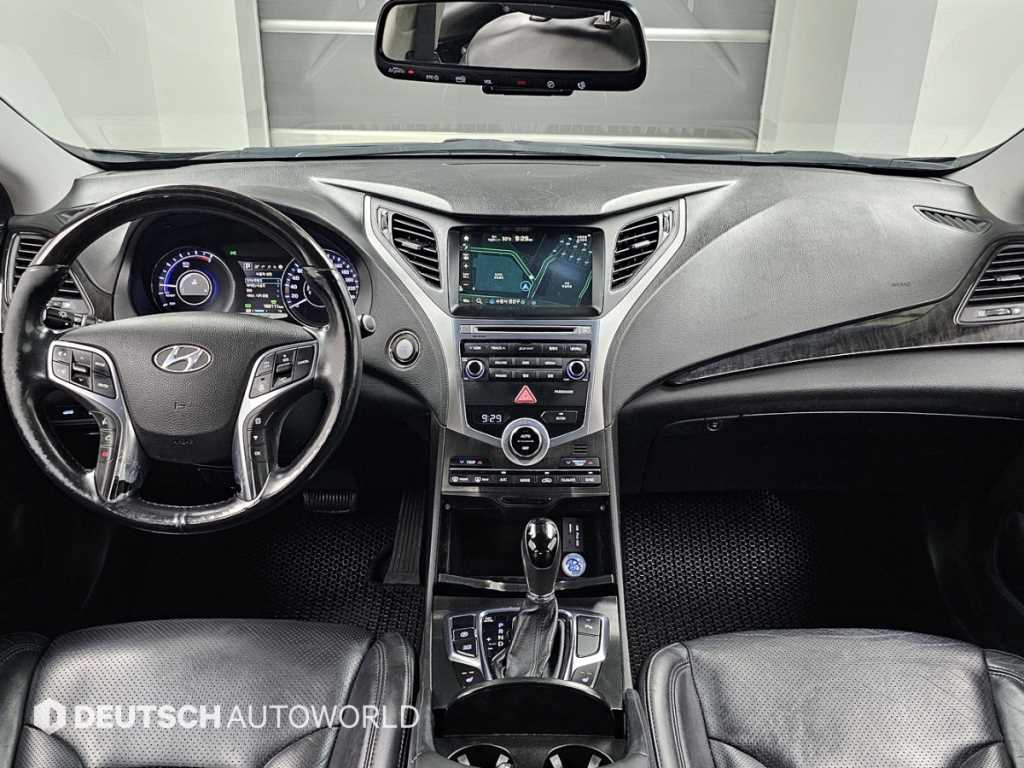 Hyundai Grandeur — photo 07