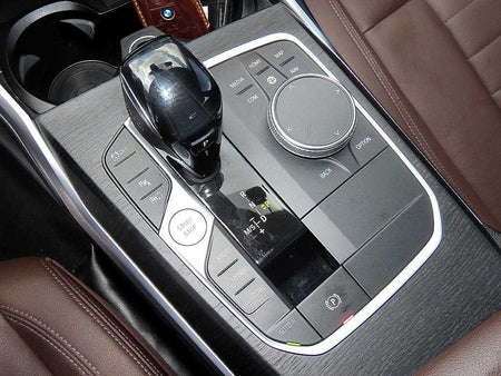 BMW 3-Series — photo 11