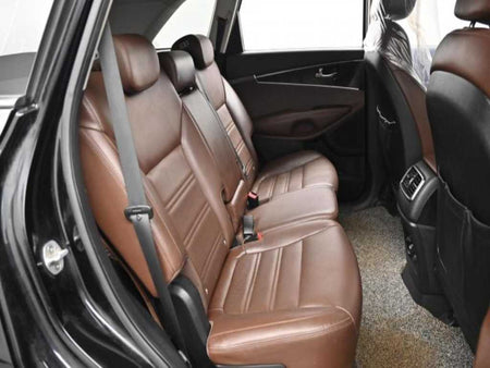 Kia Sorento — photo 18