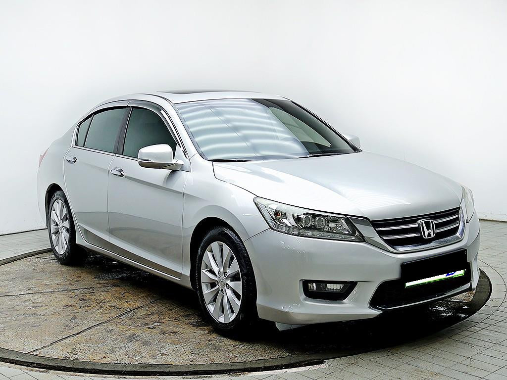 Honda Accord — photo 02