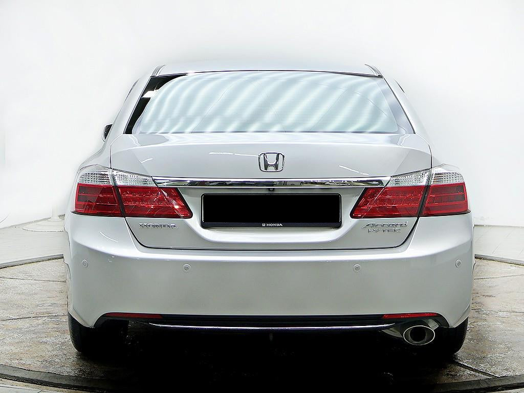 Honda Accord — photo 03