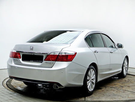 Honda Accord — photo 04
