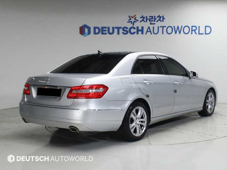 Mercedes-Benz E-Class — photo 02