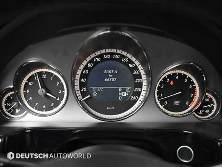 Mercedes-Benz E-Class — photo 08
