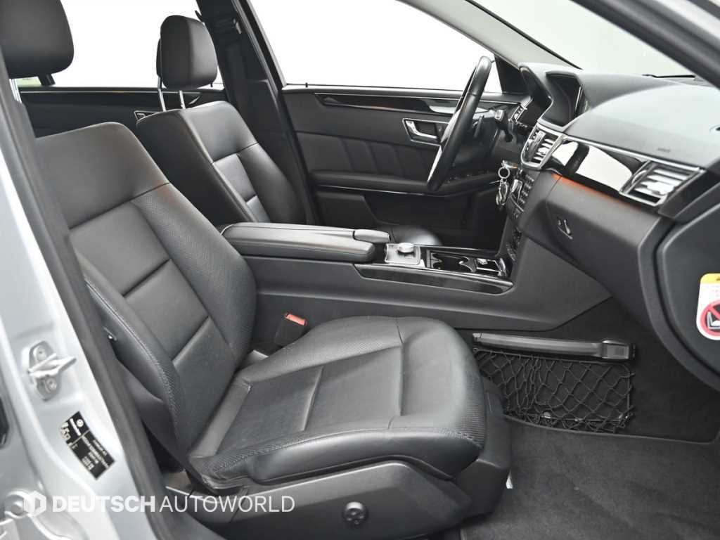 Mercedes-Benz E-Class — photo 10